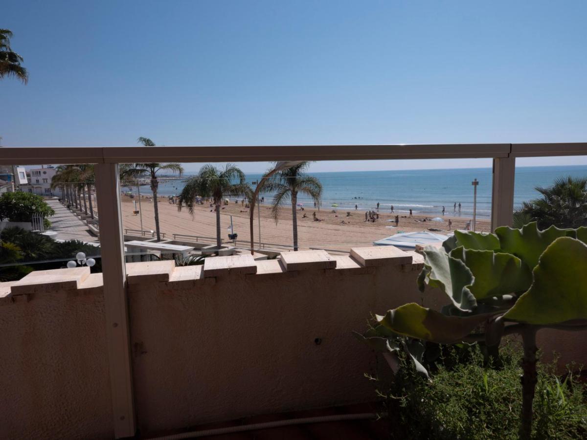 L'Onda Bed and Breakfast Marina di Ragusa Exteriör bild